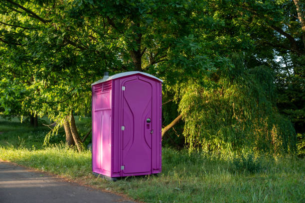 Porta potty delivery and setup in Cassville, WV